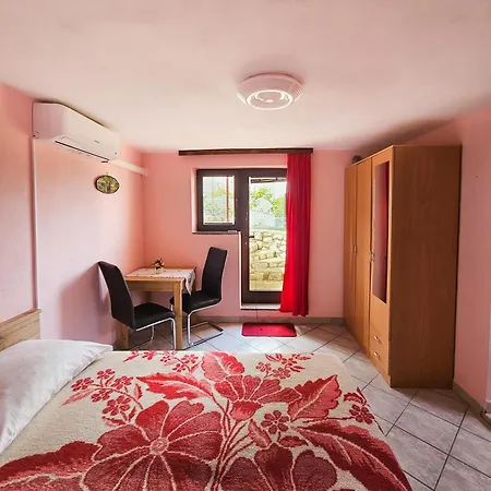 Apartmani Mediteran Vrh  Exterior photo