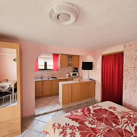 Apartmani Mediteran Vrh  Exterior photo