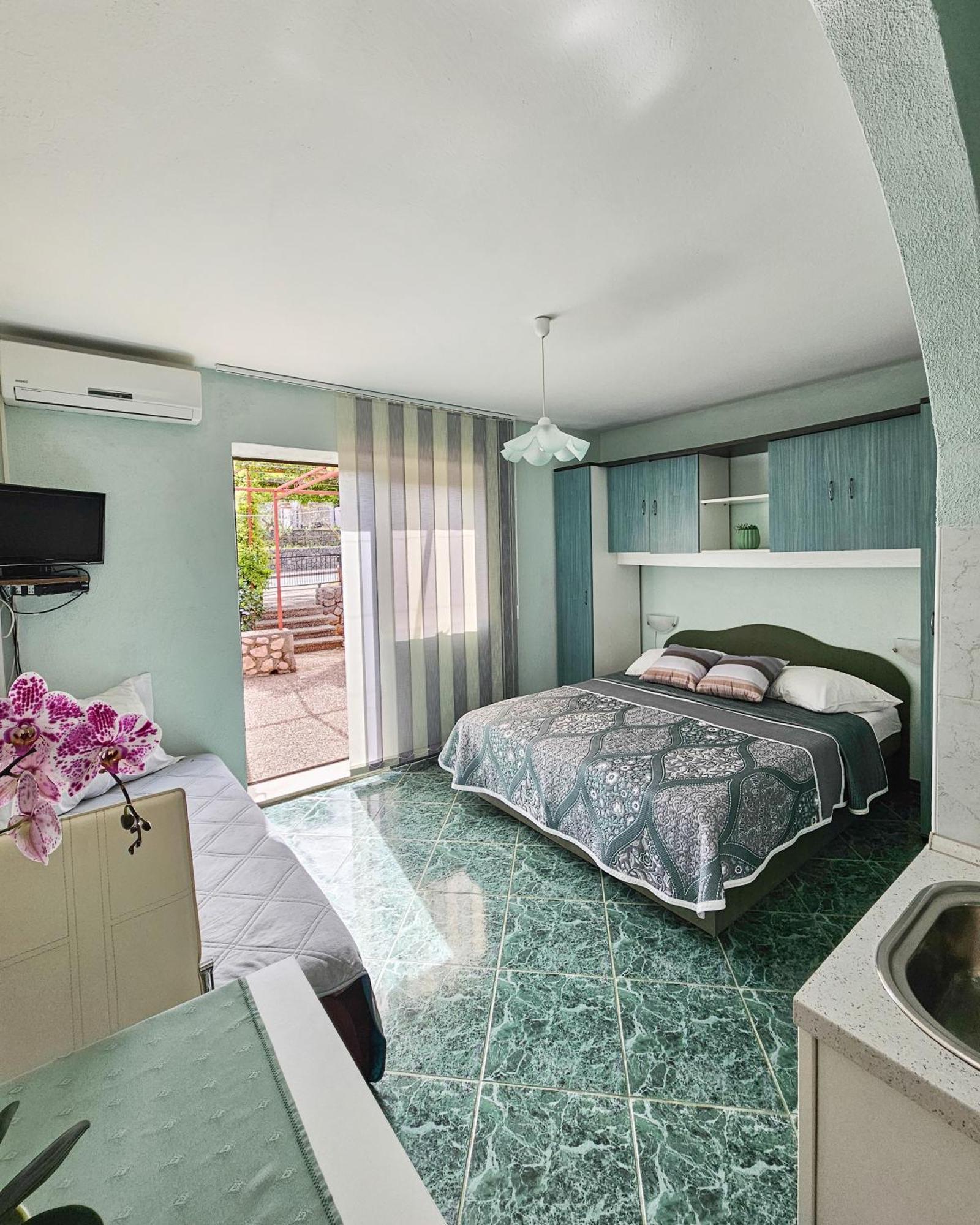 Mediteran Apartment Vrh (Krk)